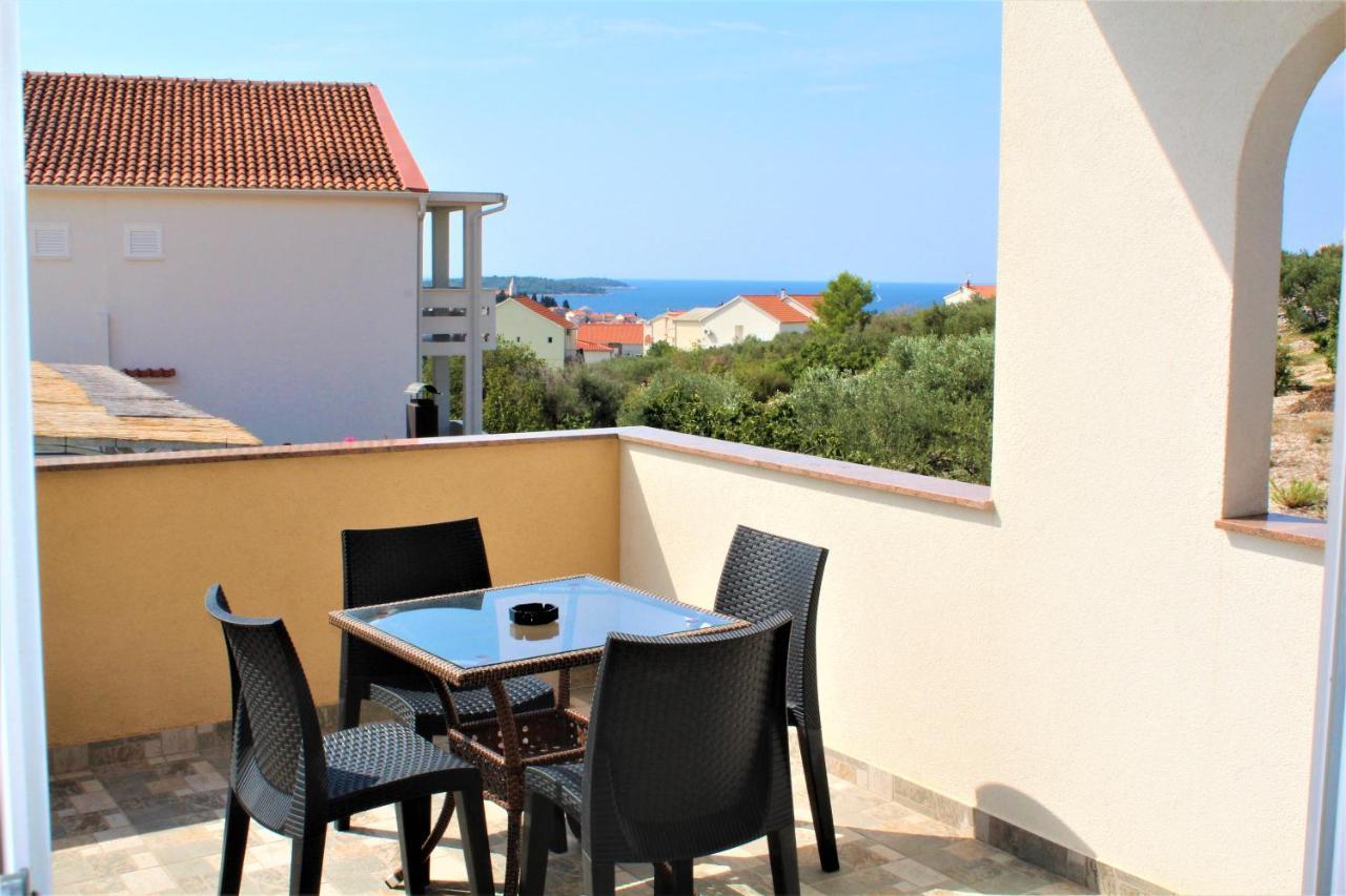 Apartment Jure Primošten Pokój zdjęcie